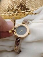 VERSACE GIRLS BRACELET WATCH - Image 6